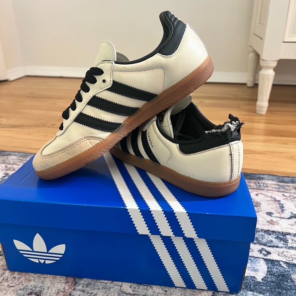 Adidas Cream and Black Classic Sneakers